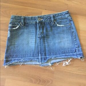 VINTAGE AE Distress Denim Skirt